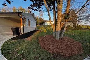 5605 Burke Ln, Gainesville, GA 30506 - Photo 8