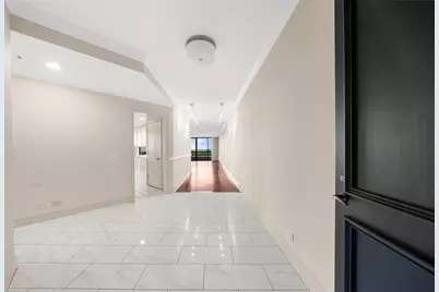 2660 Peachtree Road NW #16C, Atlanta, GA 30305 - Photo 2