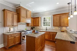 489 Rock Springs Rd NE, Atlanta, GA 30324 - Photo 12