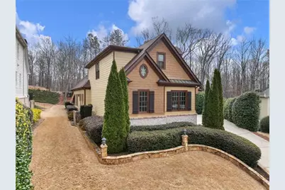 6147 Golf View Court, Jefferson, GA 30549 - Photo 4