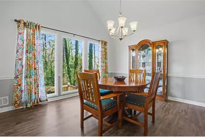 2470 Trent Drive, Marietta, GA 30066 - Photo 10