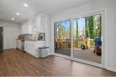 2470 Trent Drive, Marietta, GA 30066 - Photo 12