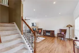 262 Sandhurst Ct, Suwanee, GA 30024 - Photo 12