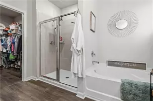 6919 Woodtrail Run, Flowery Branch, GA 30542 - Photo 16