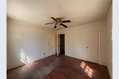 2519 Sylvan Road, East Point, GA 30344 - Photo 16