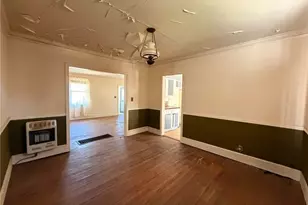 2519 Sylvan Rd, East Point, GA 30344 - Photo 10