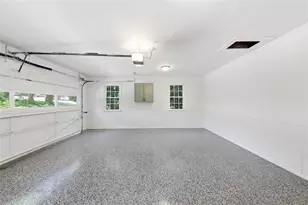 564 Deer Run SW, Lilburn, GA 30047 - Photo 24