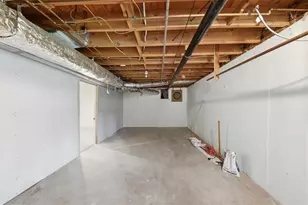 564 Deer Run SW, Lilburn, GA 30047 - Photo 36