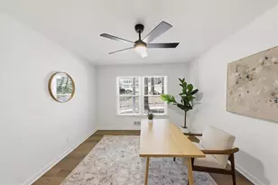 564 Deer Run SW, Lilburn, GA 30047 - Photo 14