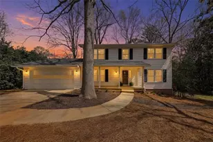564 Deer Run SW, Lilburn, GA 30047 - Photo 28
