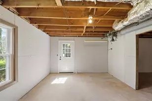 564 Deer Run SW, Lilburn, GA 30047 - Photo 36