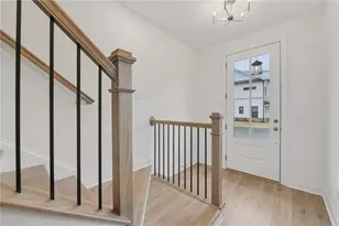 5410 Howington Ct, Buford, GA 30518 - Photo 4