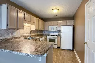 2711 Highland Ridge NW, Kennesaw, GA 30152 - Photo 6