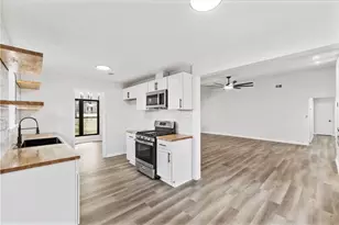 9383 Woodknoll Way, Jonesboro, GA 30238 - Photo 18