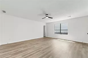 9383 Woodknoll Way, Jonesboro, GA 30238 - Photo 26