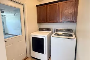 1907 Grant Ln, Woodstock, GA 30188 - Photo 12