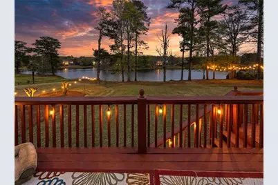1009 Lyndhurst Way, Conyers, GA 30013 - Photo 6