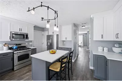 3592 Plum Creek Trail NW, Kennesaw, GA 30152 - Photo 2