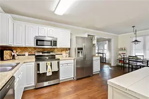 228 Shady Ln, Canton, GA 30115 - Photo 16