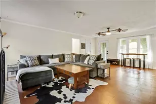 228 Shady Ln, Canton, GA 30115 - Photo 4