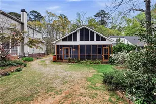 207 Missionary Dr, Decatur, GA 30030 - Photo 30