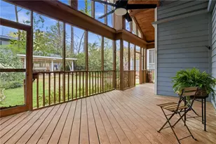 207 Missionary Dr, Decatur, GA 30030 - Photo 24