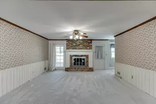 1301 Renee Dr SW, Lilburn, GA 30047 - Photo 8