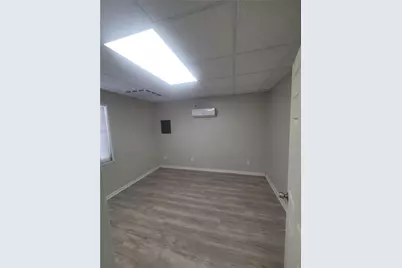 109 Woodcrest Boulevard #A, Warner Robins, GA 31093 - Photo 2