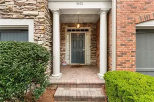 5452 Wentworth St, Sandy Springs, GA 30342 - Photo 2