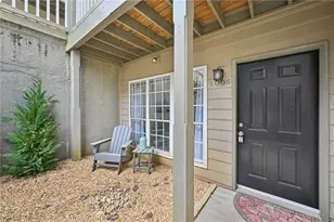 1006 Mill Pond Dr SE, Smyrna, GA 30082 - Photo 2