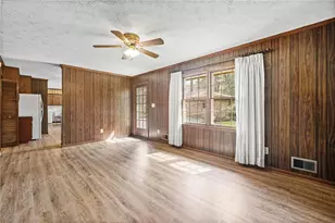 8918 Thornton Blvd, Jonesboro, GA 30236 - Photo 8