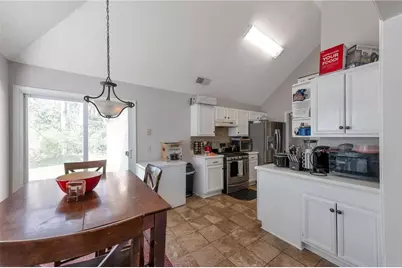 320 Jamaica Cove SW, Marietta, GA 30008 - Photo 4