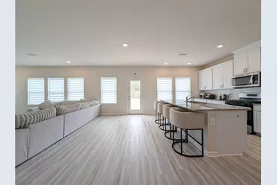 3774 Commodore Court, Buford, GA 30519 - Photo 2