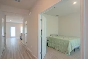 3774 Commodore Ct, Buford, GA 30519 - Photo 2