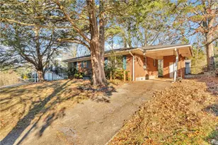 1673 Flintwood Dr SE, Atlanta, GA 30316 - Photo 2