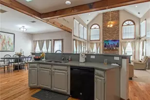 196 Olmstead Ct, Fayetteville, GA 30215 - Photo 2