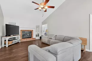 4007 Cinnamon Fern Ln, Woodstock, GA 30189 - Photo 4