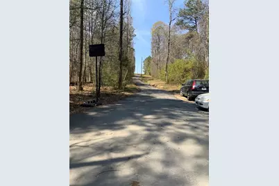 4370 Atha Circle, Loganville, GA 30052 - Photo 2