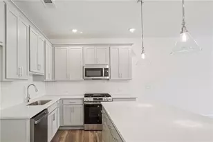 1532 Bryson Dr NW, Atlanta, GA 30318 - Photo 10