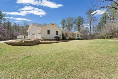 640 Overlook Trail, Acworth, GA 30101 - Photo 1