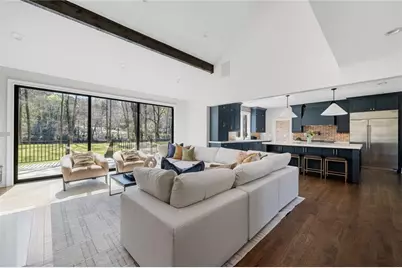 4562 Columns Drive SE, Marietta, GA 30067 - Photo 6