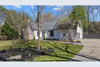 4562 Columns Drive SE, Marietta, GA 30067 - Photo 1