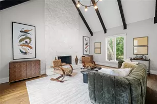 4562 Columns Dr SE, Marietta, GA 30067 - Photo 10