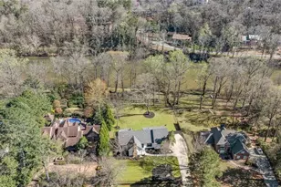 4562 Columns Dr SE, Marietta, GA 30067 - Photo 32