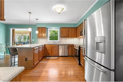 8085 Willow Tree Way, Alpharetta, GA 30005 - Photo 16