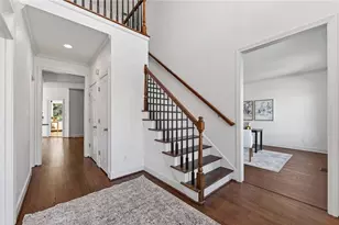 555 Hembree Grove Overlook, Roswell, GA 30076 - Photo 4