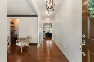 704 Hedge Brook Dr, Woodstock, GA 30188 - Photo 4