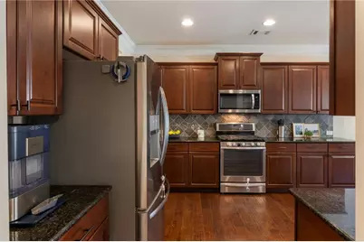 704 Hedge Brook Drive, Woodstock, GA 30188 - Photo 16