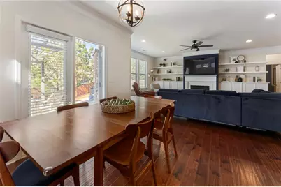 704 Hedge Brook Drive, Woodstock, GA 30188 - Photo 18