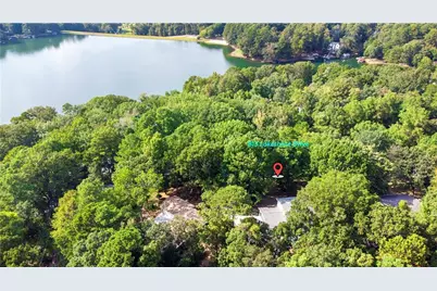 813 Lakeshore Drive, Berkeley Lake, GA 30096 - Photo 4